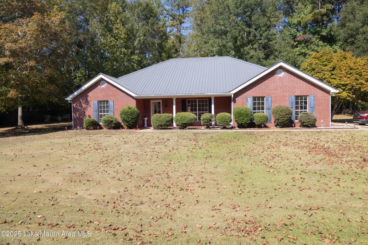 102 Murphy Ln - Photo 1