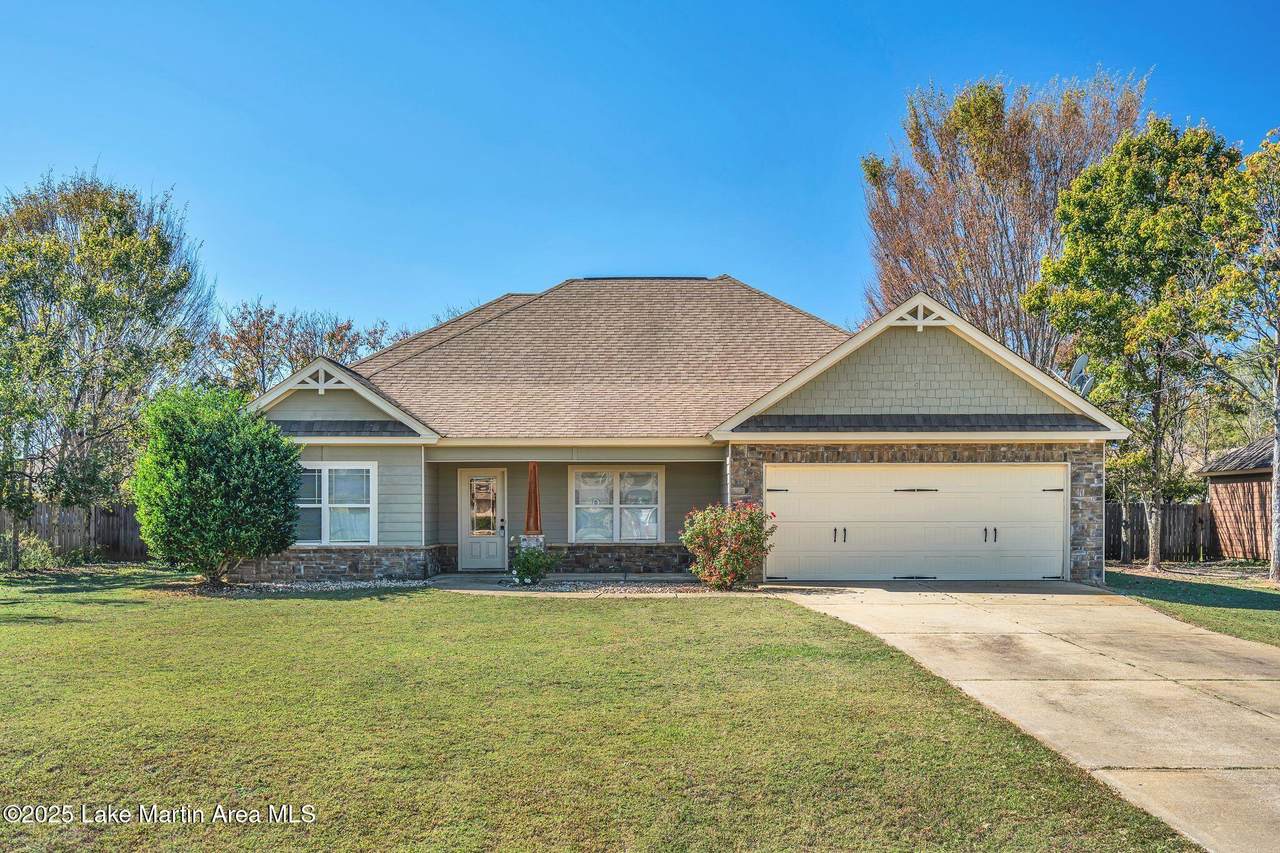 8 Buckeye Crt - Photo 1