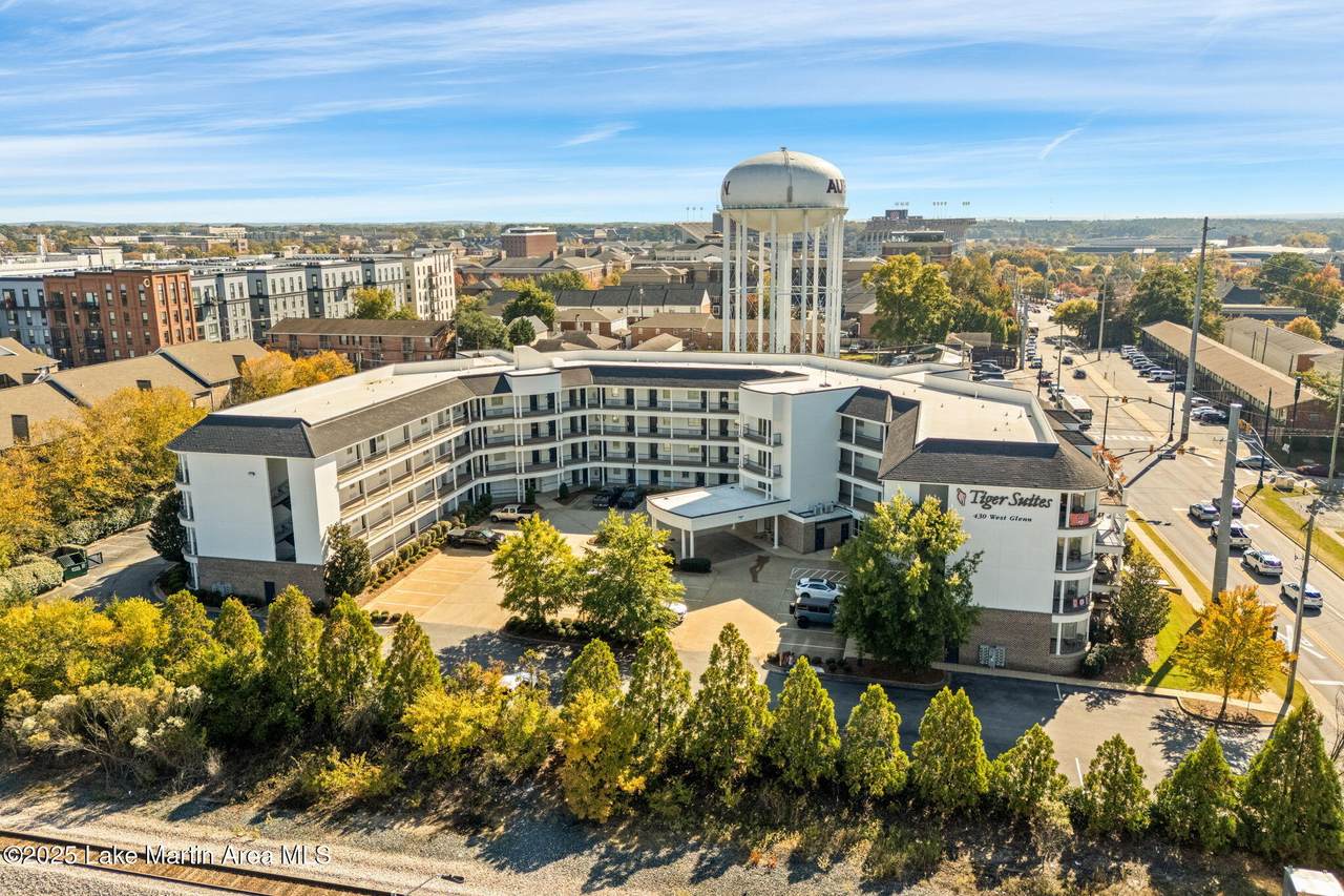 430 Glenn Ave - Photo 1