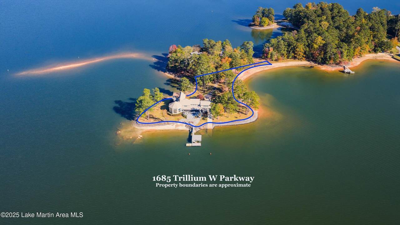 1685 Trillium West Pkwy - Photo 1