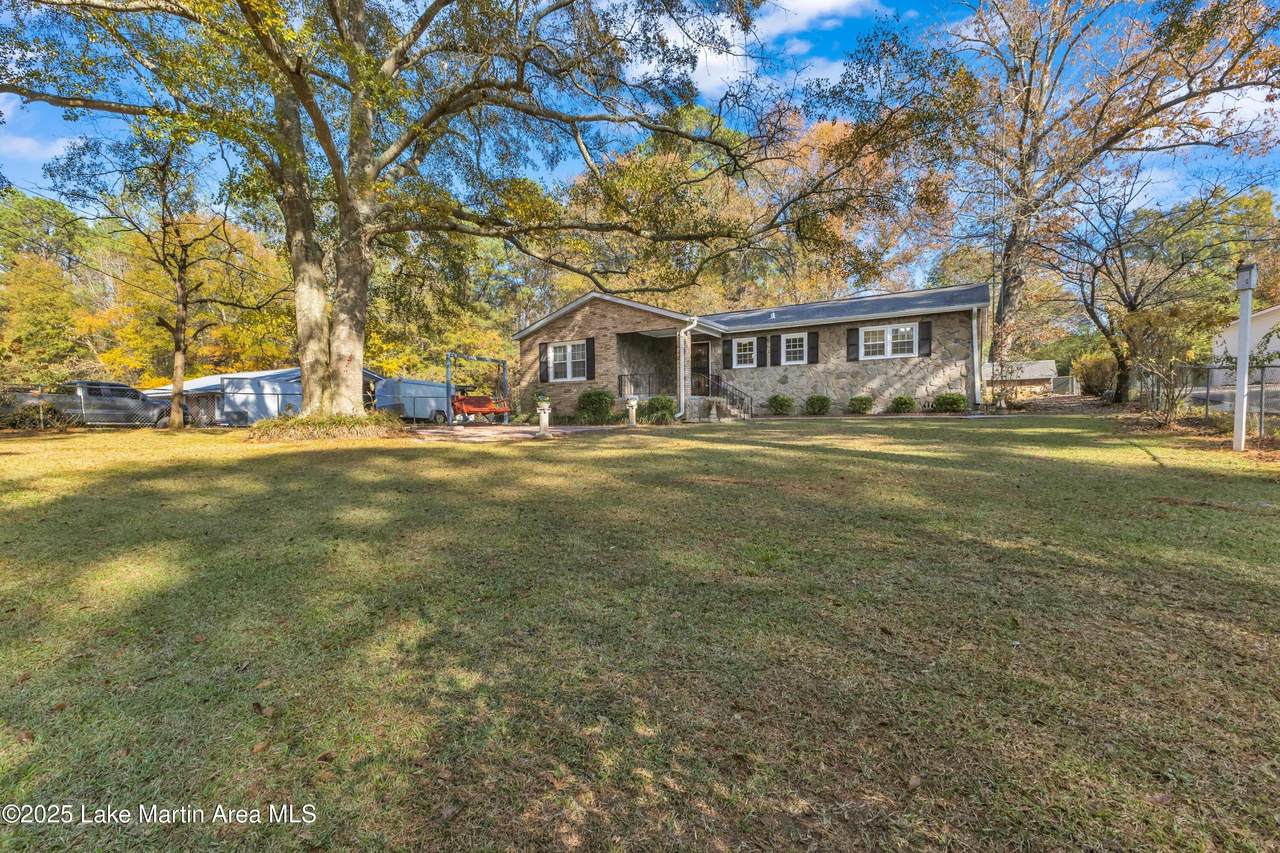 https://bt-photos.global.ssl.fastly.net/lakemartin/1280_boomver_1_25-2438-2.jpg