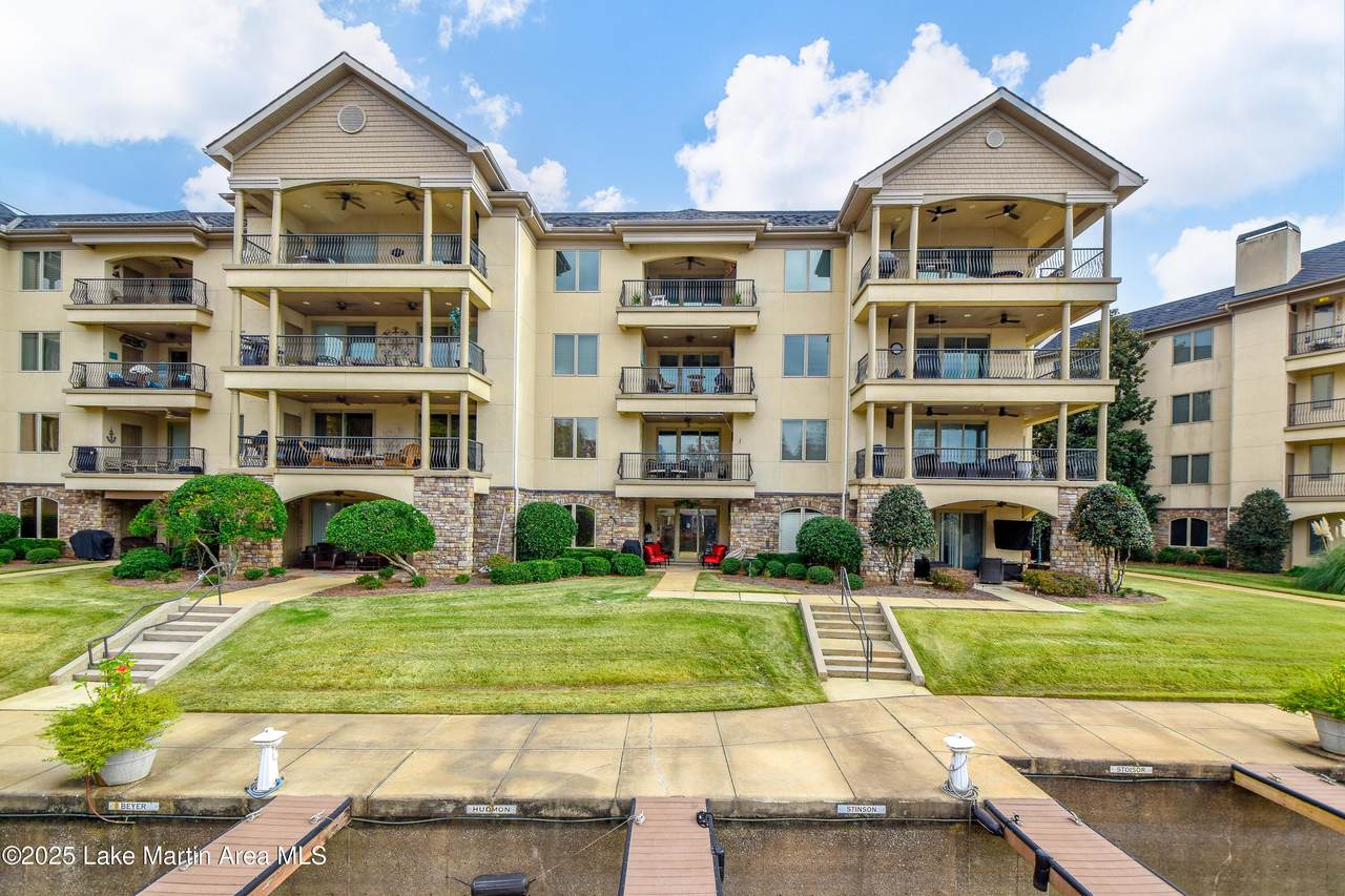 390 Marina Point D102 - Photo 1