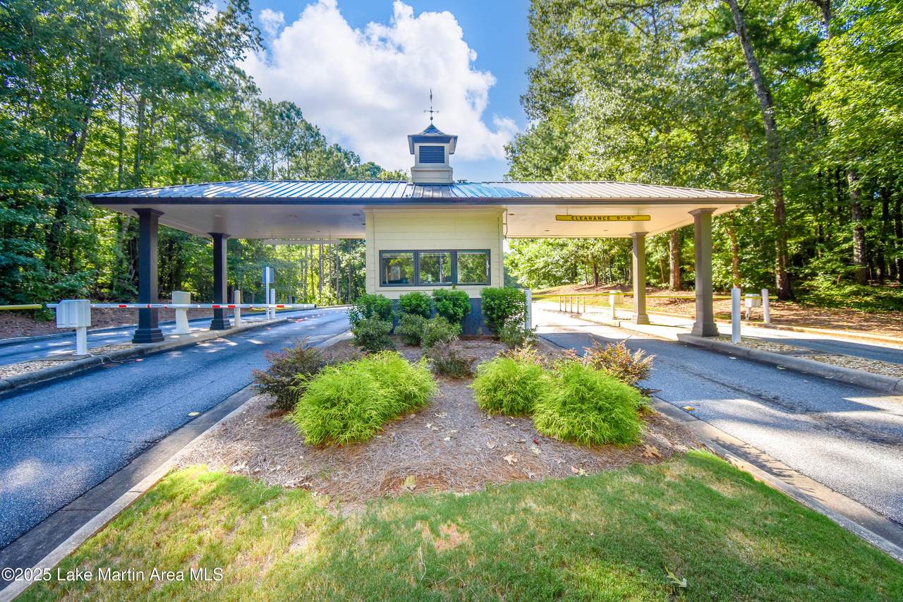 https://bt-photos.global.ssl.fastly.net/lakemartin/1280_boomver_1_25-2472-2.jpg