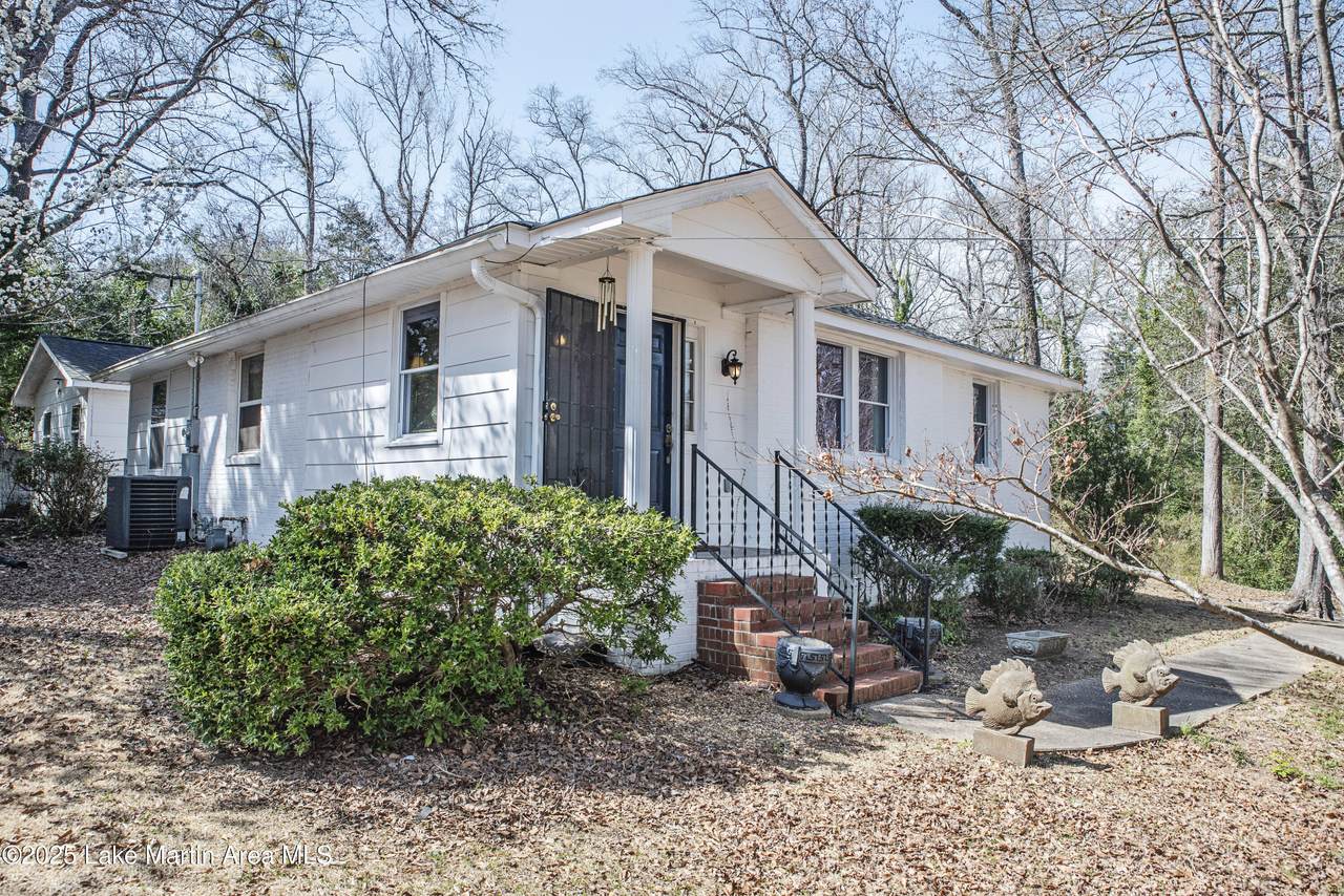 430 Valley Rd - Photo 1