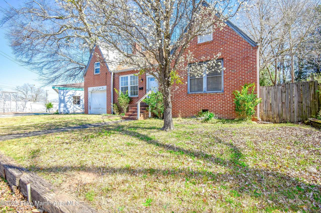 https://bt-photos.global.ssl.fastly.net/lakemartin/1280_boomver_1_25-289-2.jpg