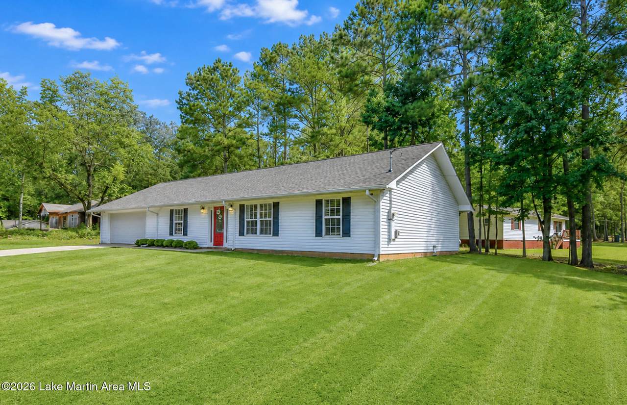 https://bt-photos.global.ssl.fastly.net/lakemartin/1280_boomver_1_26-1043-2.jpg