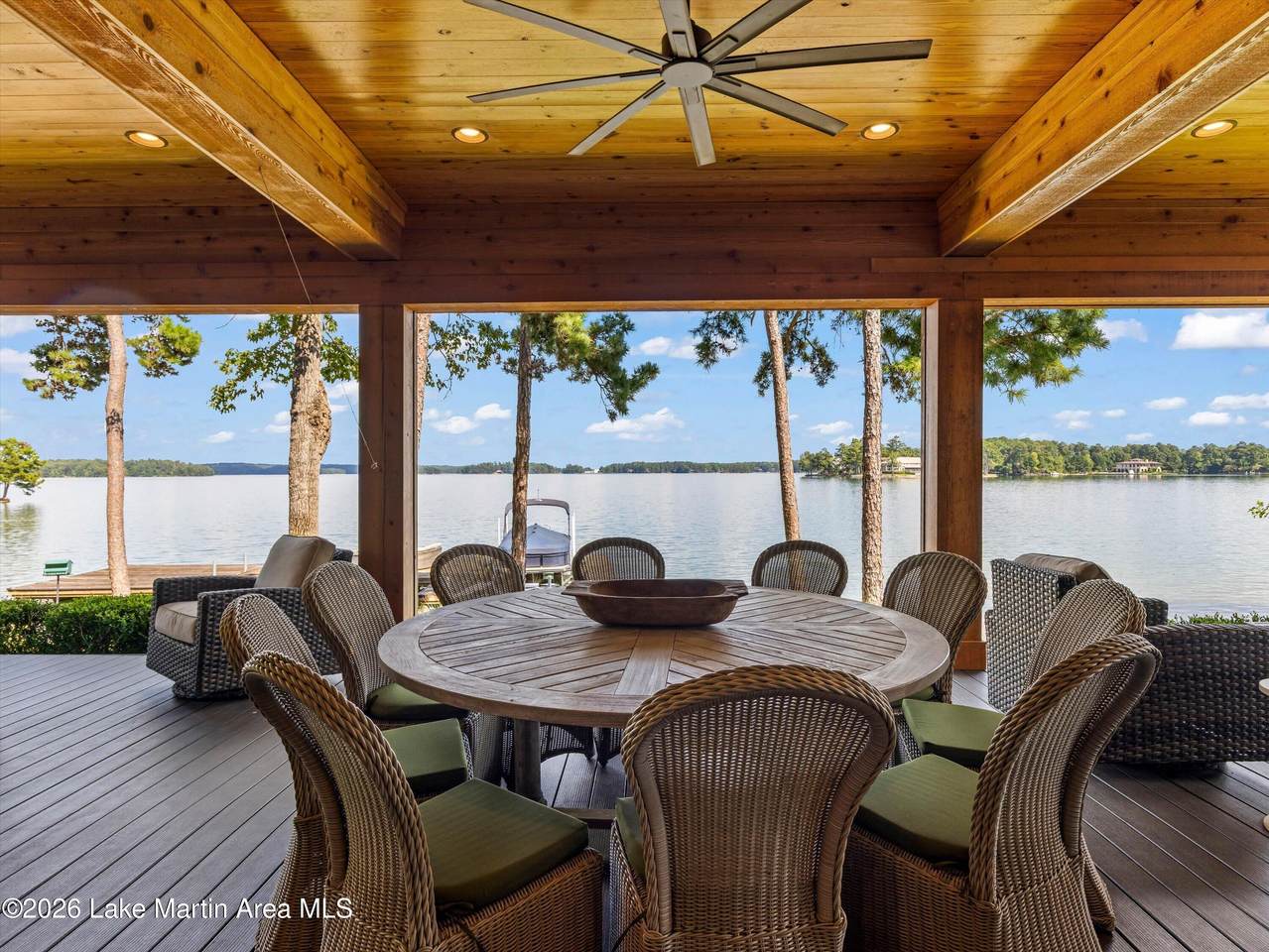 https://bt-photos.global.ssl.fastly.net/lakemartin/1280_boomver_1_26-1059-2.jpg