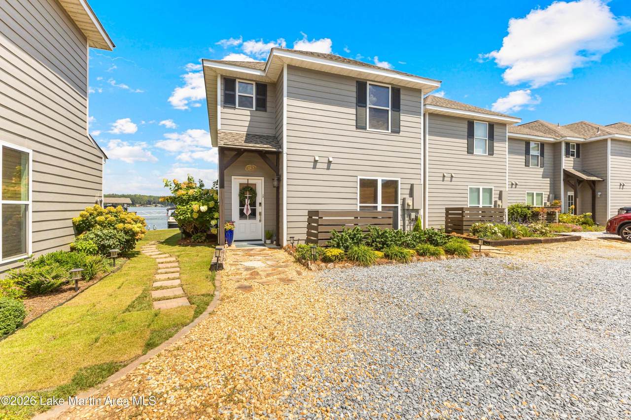 https://bt-photos.global.ssl.fastly.net/lakemartin/1280_boomver_1_26-1102-2.jpg