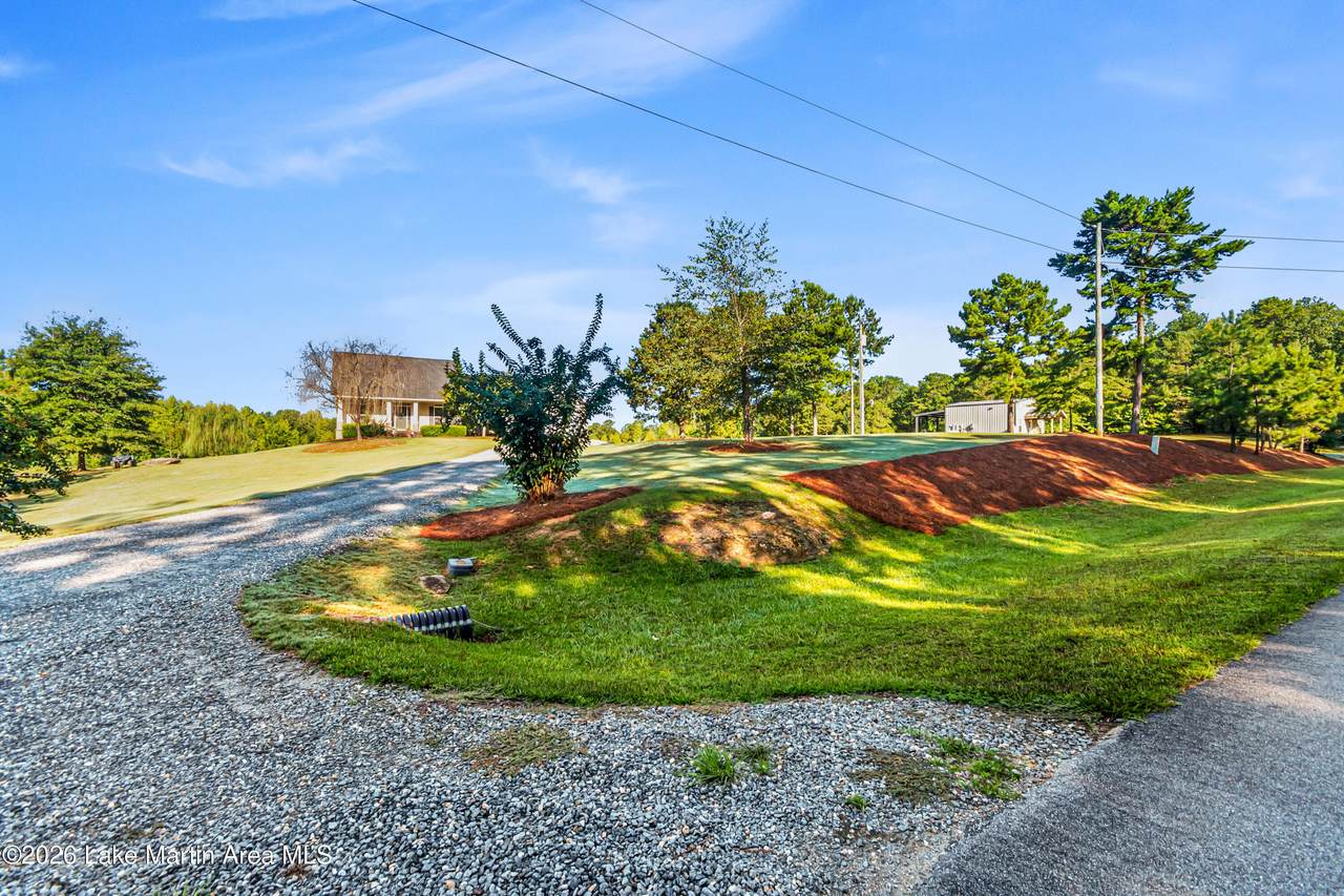 https://bt-photos.global.ssl.fastly.net/lakemartin/1280_boomver_1_26-1109-2.jpg