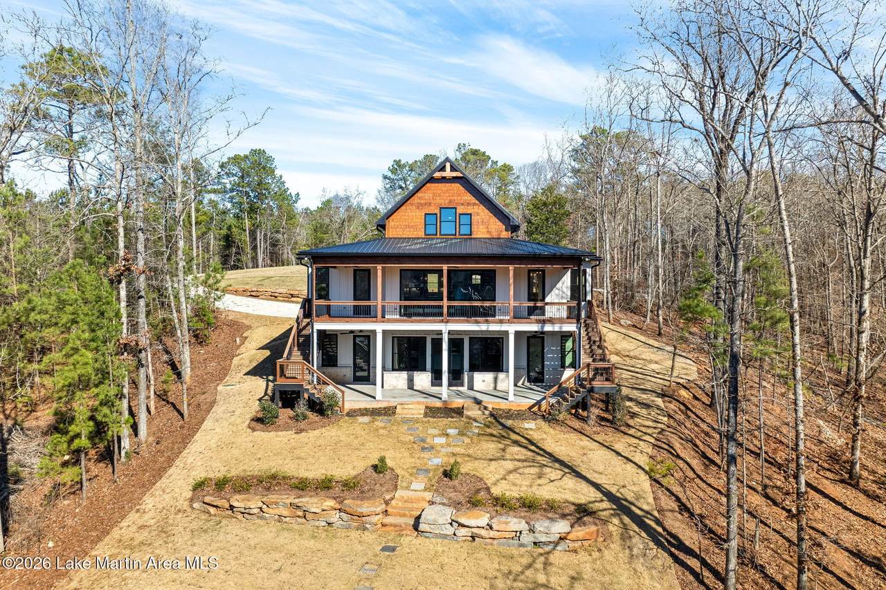 819 Old Tree Rd - Photo 1