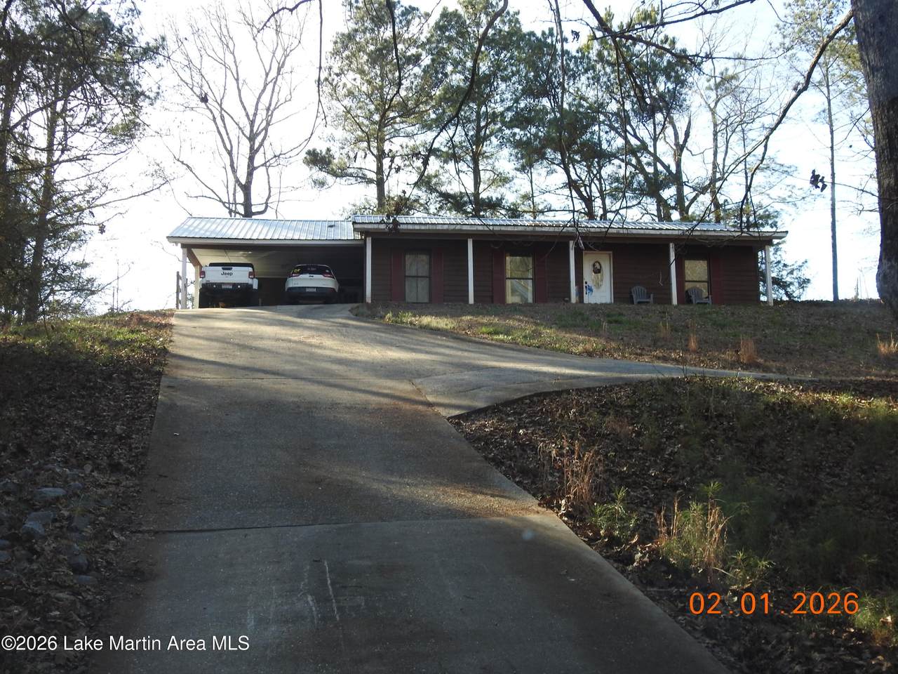 56 Crestline Cir - Photo 1
