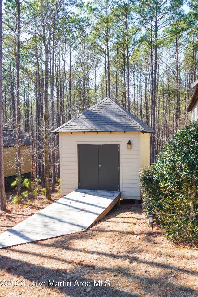 https://bt-photos.global.ssl.fastly.net/lakemartin/1280_boomver_1_26-162-2.jpg