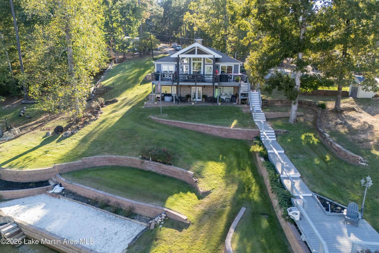 https://bt-photos.global.ssl.fastly.net/lakemartin/1280_boomver_1_26-180-2.jpg