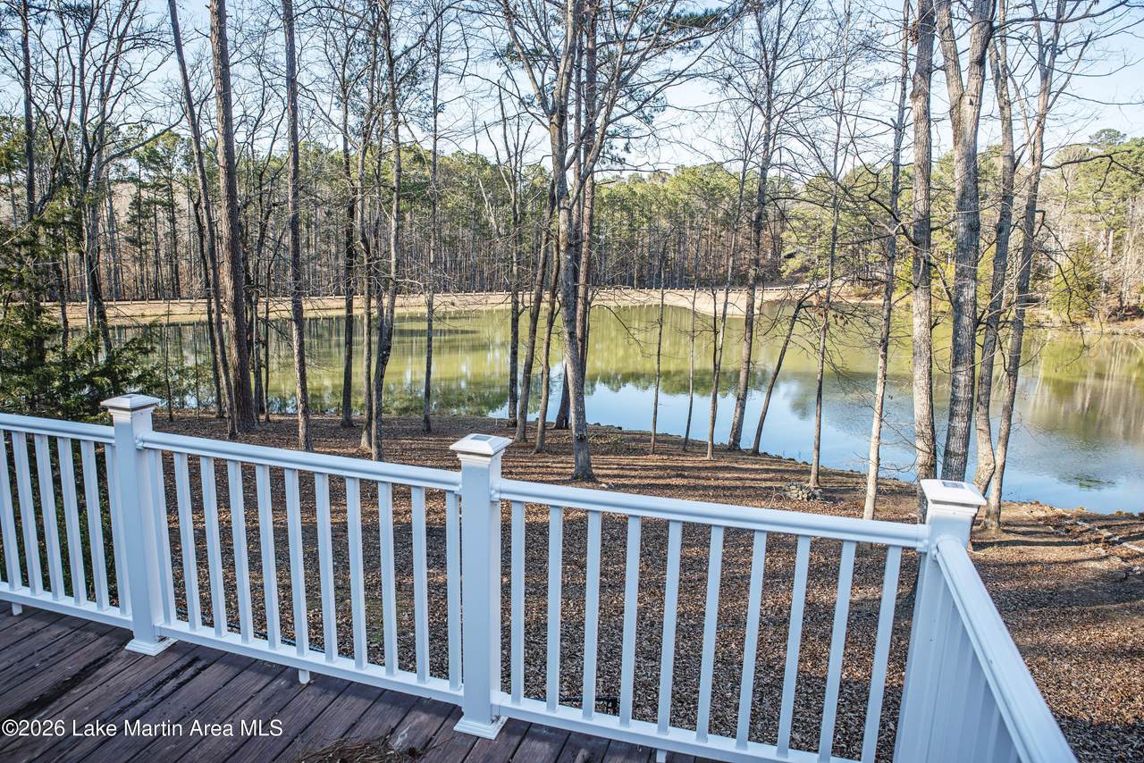 https://bt-photos.global.ssl.fastly.net/lakemartin/1280_boomver_1_26-195-2.jpg