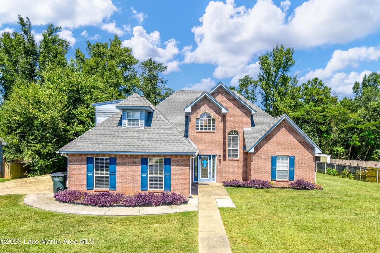 1467 Althea Loop - Photo 1