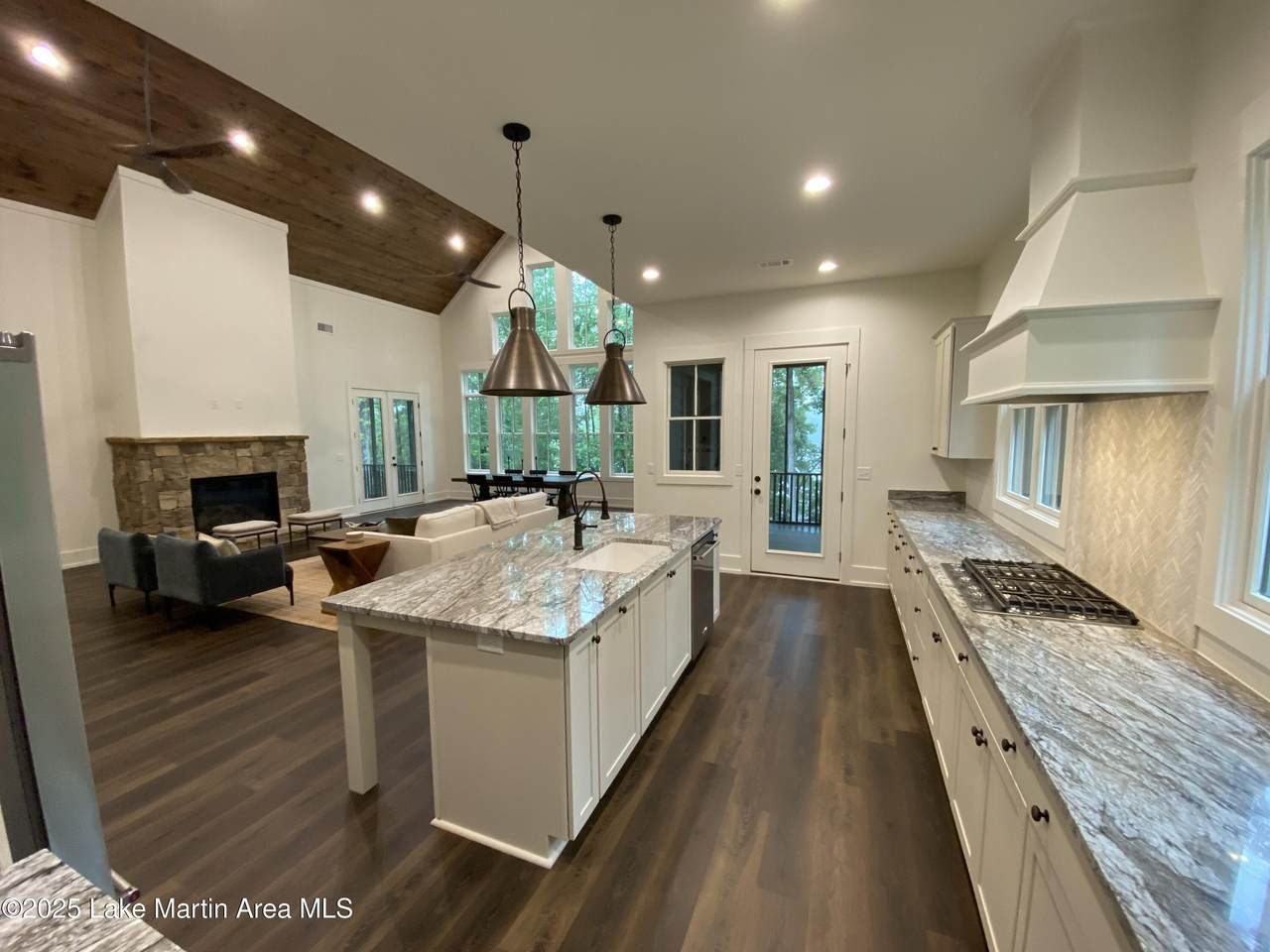https://bt-photos.global.ssl.fastly.net/lakemartin/1280_boomver_1_26-294-2.jpg