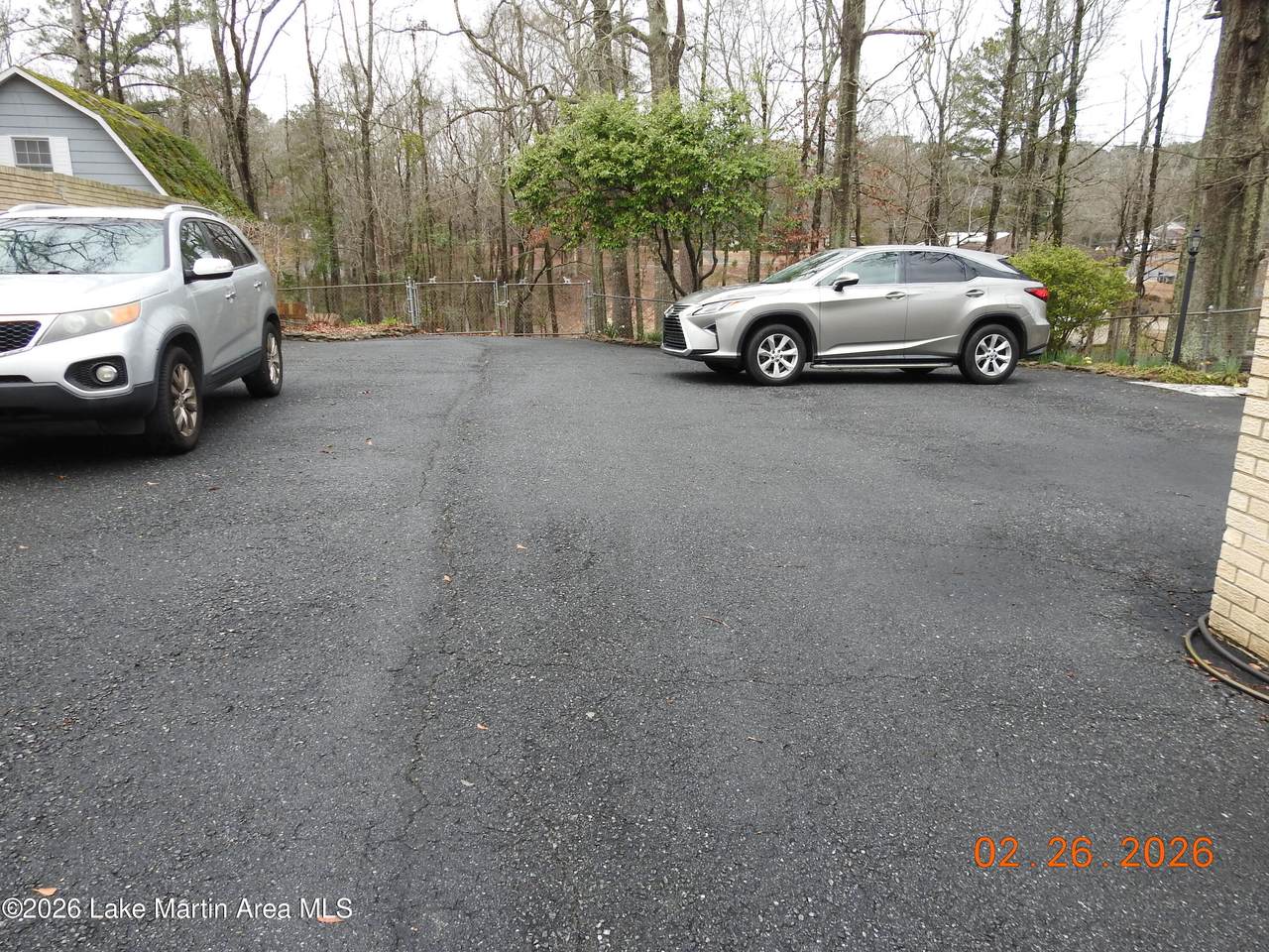 2249 Clubview Dr - Photo 1