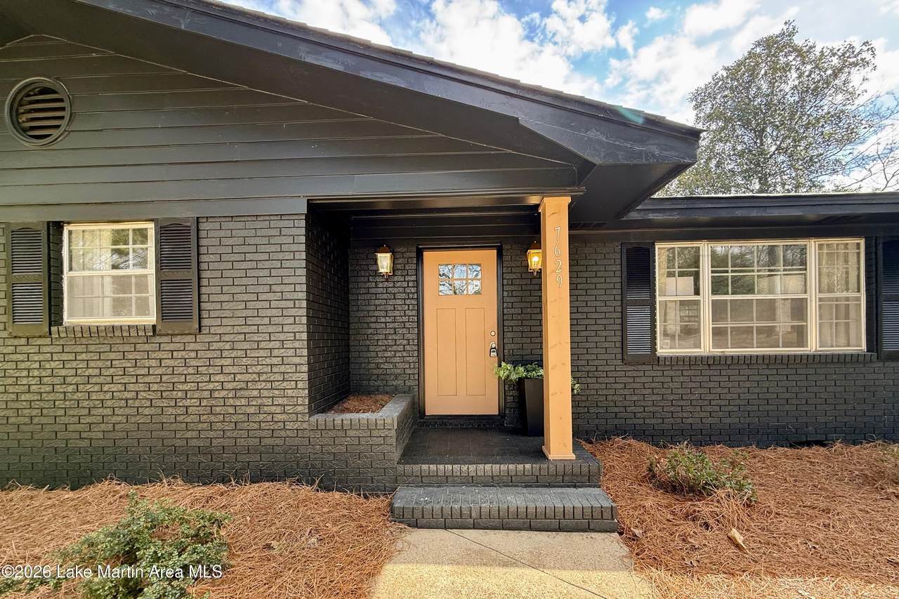 https://bt-photos.global.ssl.fastly.net/lakemartin/1280_boomver_1_26-311-2.jpg