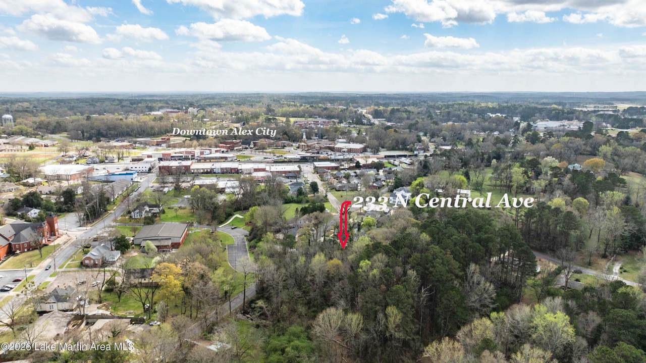 https://bt-photos.global.ssl.fastly.net/lakemartin/1280_boomver_1_26-346-2.jpg