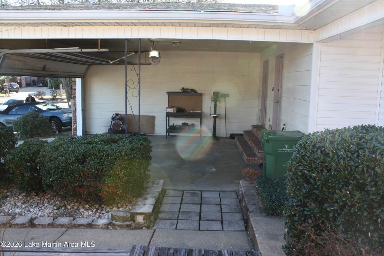 https://bt-photos.global.ssl.fastly.net/lakemartin/1280_boomver_1_26-348-2.jpg