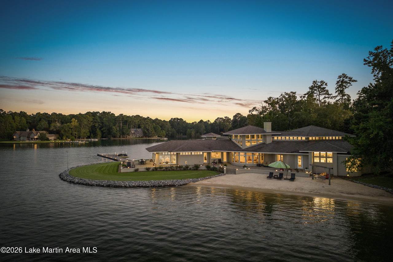 https://bt-photos.global.ssl.fastly.net/lakemartin/1280_boomver_1_26-354-2.jpg
