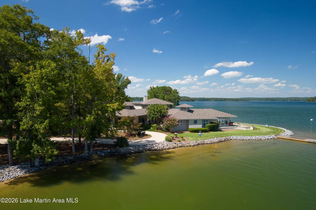 https://bt-photos.global.ssl.fastly.net/lakemartin/1280_boomver_1_26-354-2.jpg