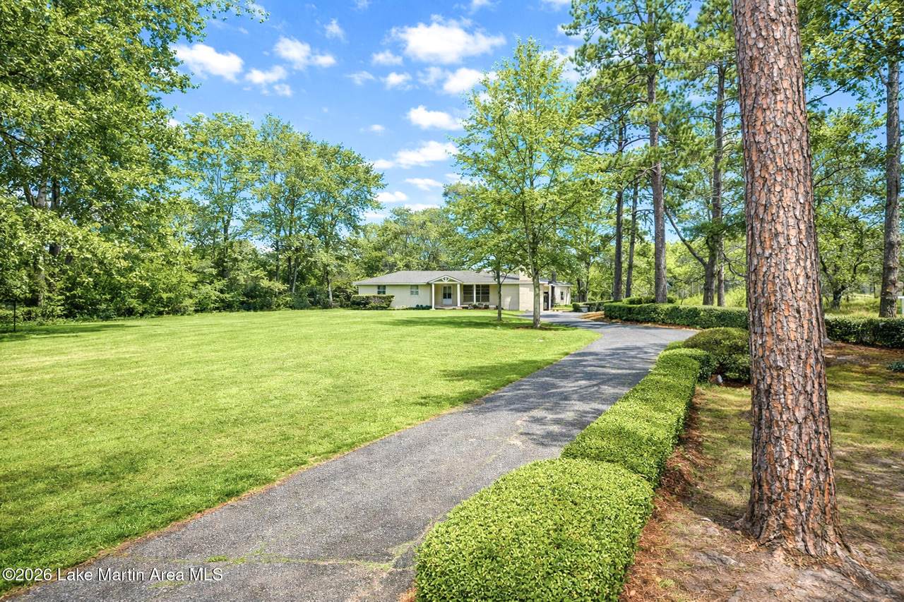 https://bt-photos.global.ssl.fastly.net/lakemartin/1280_boomver_1_26-361-2.jpg