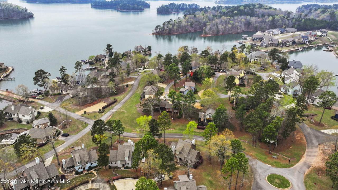 https://bt-photos.global.ssl.fastly.net/lakemartin/1280_boomver_1_26-379-2.jpg