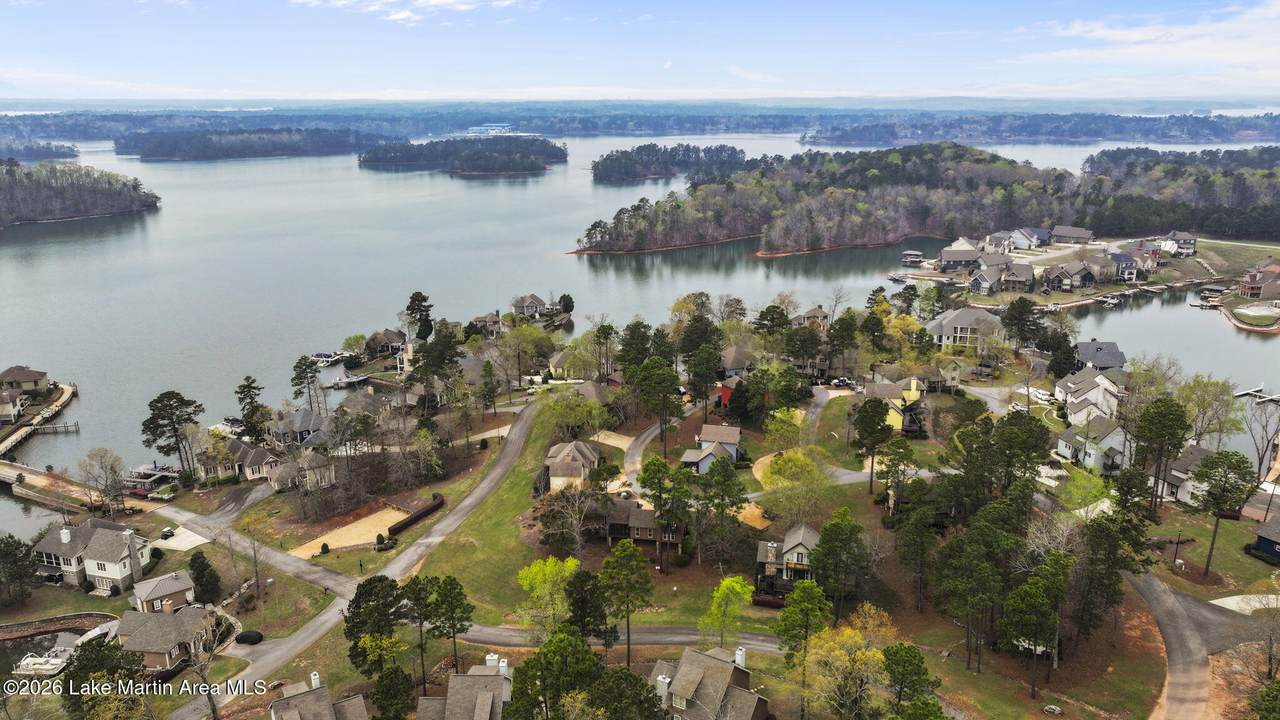https://bt-photos.global.ssl.fastly.net/lakemartin/1280_boomver_1_26-379-2.jpg