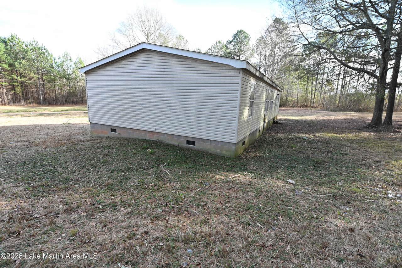 https://bt-photos.global.ssl.fastly.net/lakemartin/1280_boomver_1_26-39-2.jpg