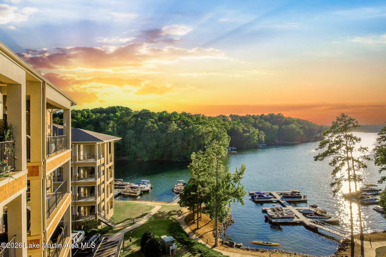 https://bt-photos.global.ssl.fastly.net/lakemartin/1280_boomver_1_26-392-2.jpg