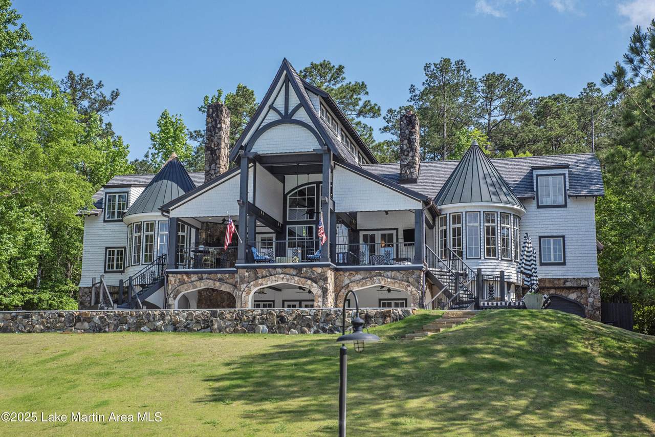 https://bt-photos.global.ssl.fastly.net/lakemartin/1280_boomver_1_26-413-2.jpg