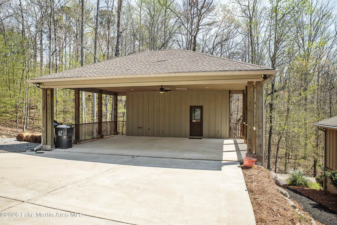 https://bt-photos.global.ssl.fastly.net/lakemartin/1280_boomver_1_26-419-2.jpg