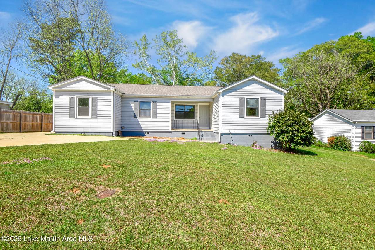 1587 Trussell Rd - Photo 1