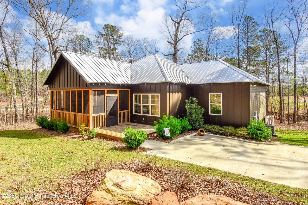 https://bt-photos.global.ssl.fastly.net/lakemartin/1280_boomver_1_26-50-2.jpg