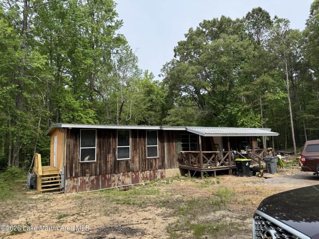 212 Milner Dr - Photo 1