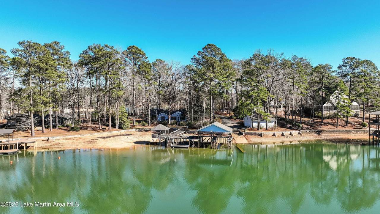 1230 Morrison Rd - Photo 1