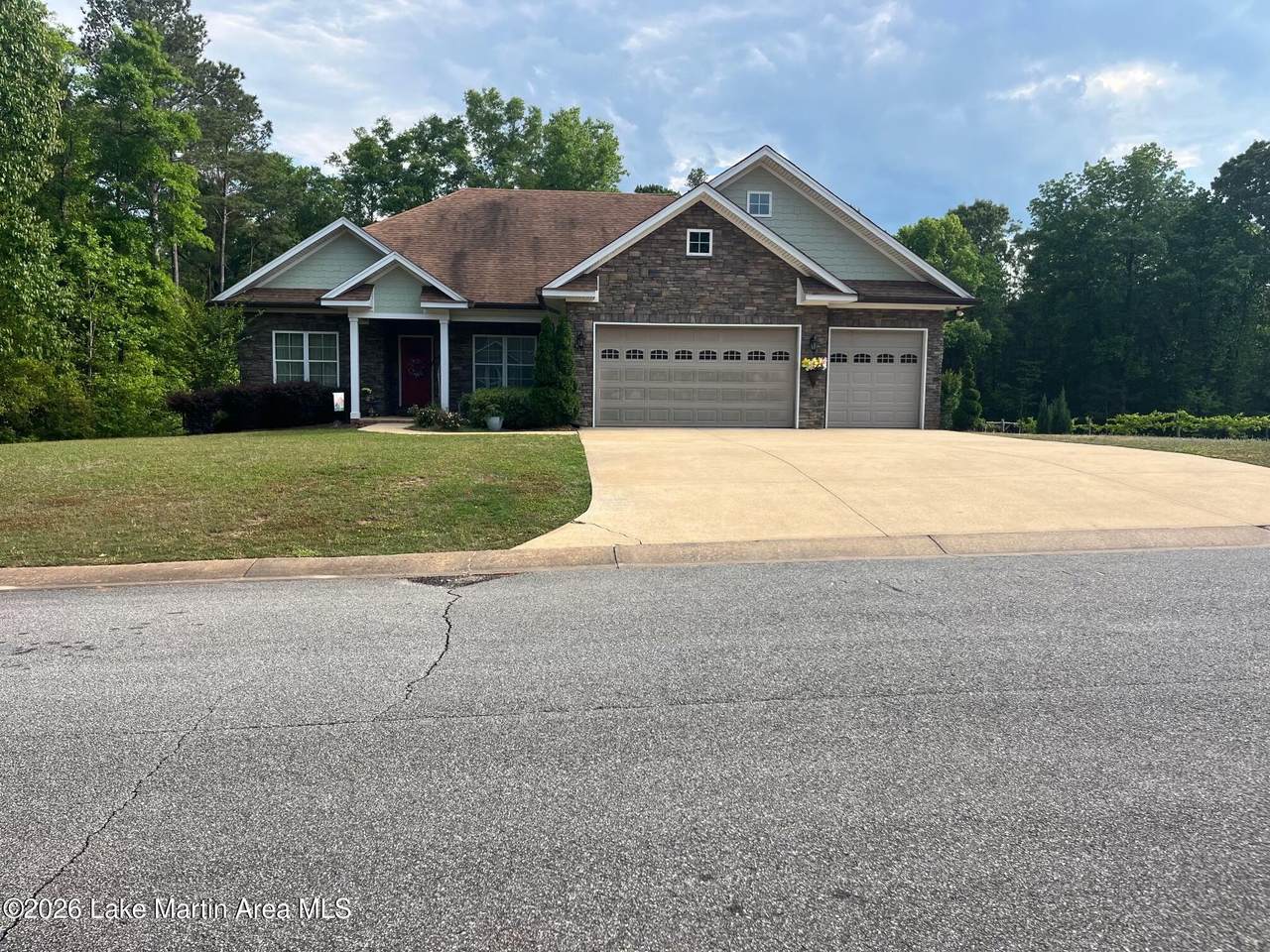 310 Lanita Ln - Photo 1