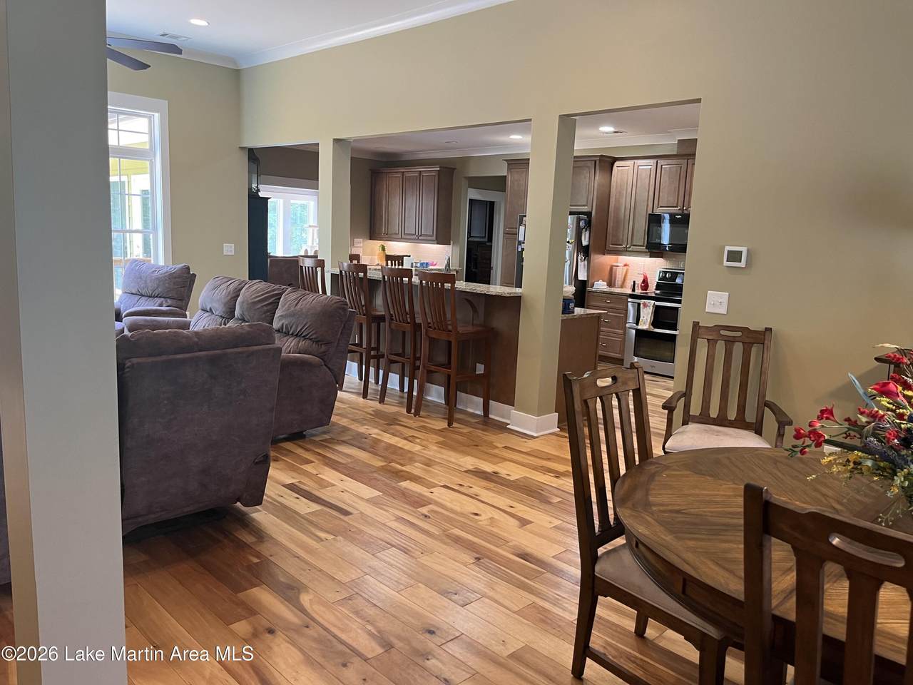 https://bt-photos.global.ssl.fastly.net/lakemartin/1280_boomver_1_26-540-2.jpg