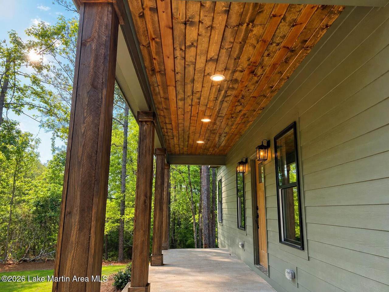 https://bt-photos.global.ssl.fastly.net/lakemartin/1280_boomver_2_26-561-2.jpg