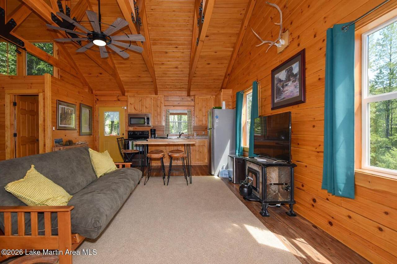 https://bt-photos.global.ssl.fastly.net/lakemartin/1280_boomver_1_26-564-2.jpg