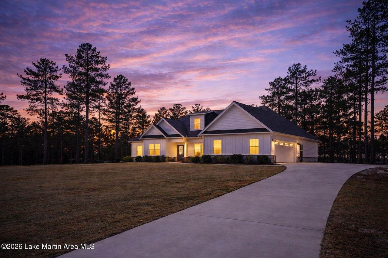 https://bt-photos.global.ssl.fastly.net/lakemartin/1280_boomver_1_26-622-2.jpg