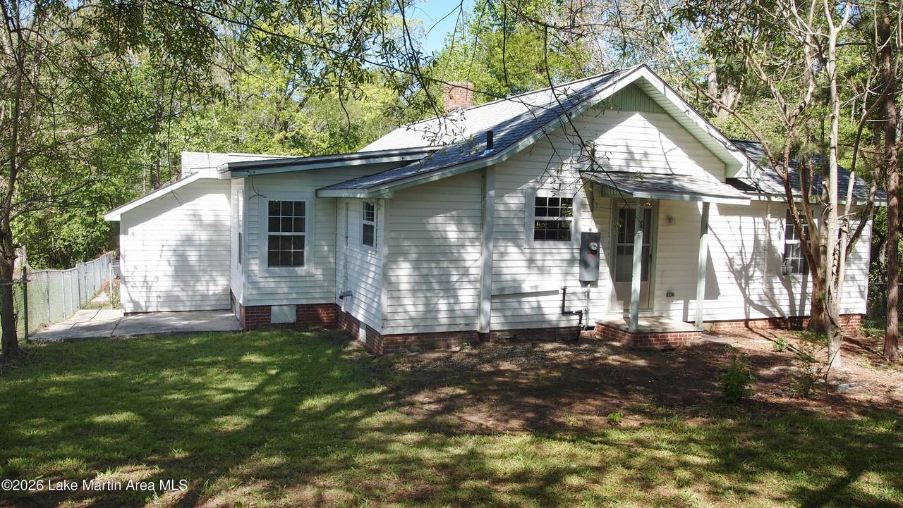 https://bt-photos.global.ssl.fastly.net/lakemartin/1280_boomver_1_26-623-2.jpg