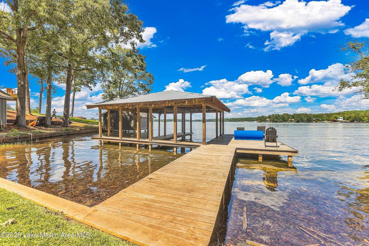 https://bt-photos.global.ssl.fastly.net/lakemartin/1280_boomver_1_26-629-2.jpg