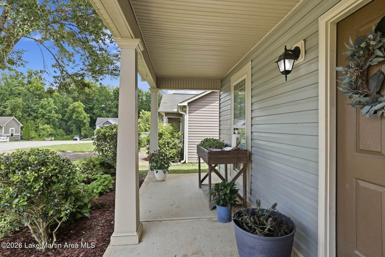 https://bt-photos.global.ssl.fastly.net/lakemartin/1280_boomver_1_26-644-2.jpg