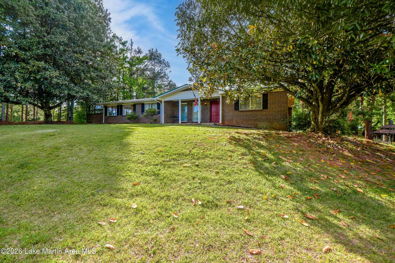 https://bt-photos.global.ssl.fastly.net/lakemartin/1280_boomver_1_26-704-2.jpg