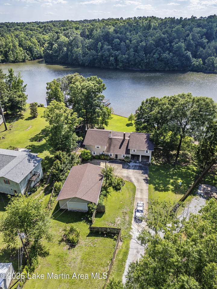 https://bt-photos.global.ssl.fastly.net/lakemartin/1280_boomver_1_26-729-2.jpg