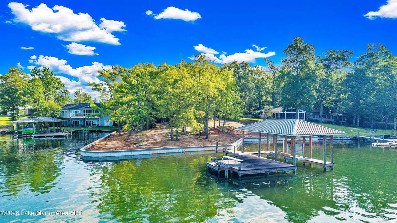 https://bt-photos.global.ssl.fastly.net/lakemartin/1280_boomver_1_26-746-2.jpg
