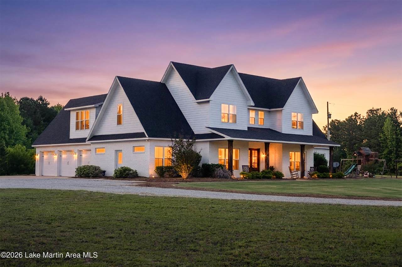 https://bt-photos.global.ssl.fastly.net/lakemartin/1280_boomver_1_26-761-2.jpg