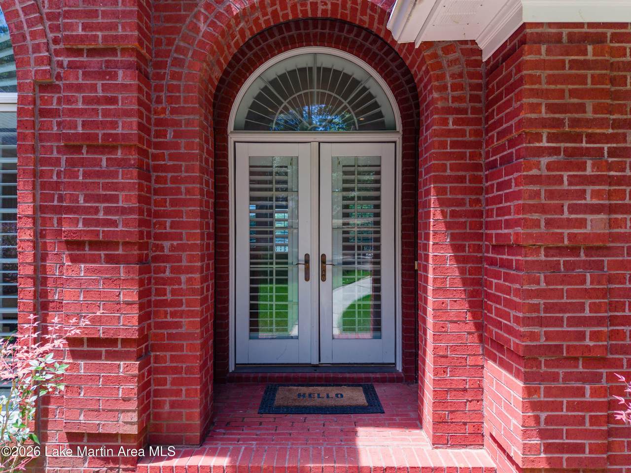 https://bt-photos.global.ssl.fastly.net/lakemartin/1280_boomver_1_26-773-2.jpg
